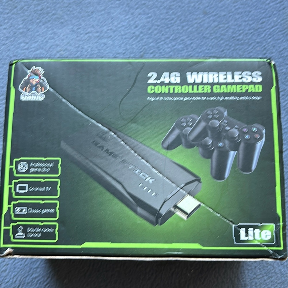 2.4 -G - wireless controller/ gamepad —